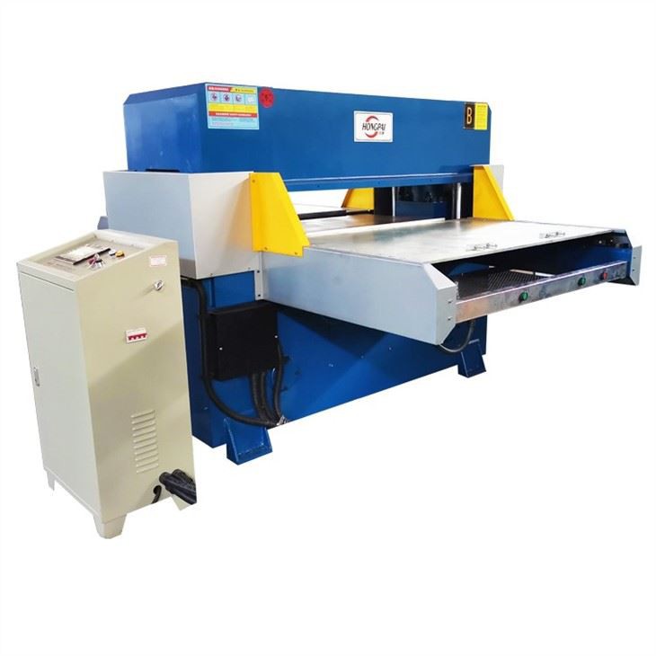 Automatic Bra Foam Cutting Machine Automatic Bra Foam Cutting Machine